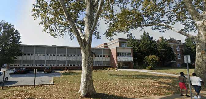 Claymont State Service Center